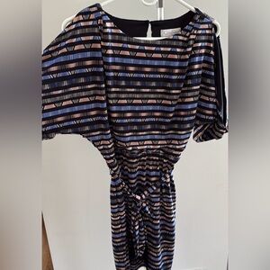 Like new, Sm, Jessica Simpson Cold Shoulder Dress